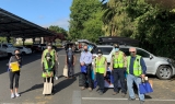 Volunteers and County workers hit the street in East Palo Alto to spread the word about vaccine opportunities.